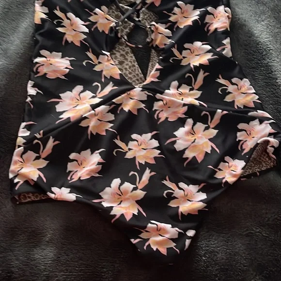 Acacia Aloha Kokomo - Picture 4 of 5